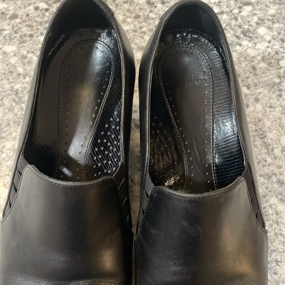 Dansko Women's leather upper career wedge shoes women’s size 9.5  / 40 - Picture 2 of 9